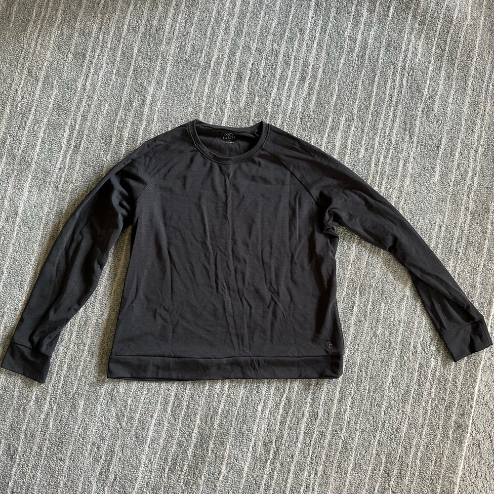 Cozy earth dark grey Long Sleeve Sweatshirt